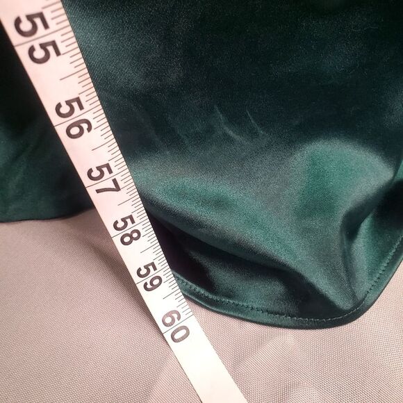 B.SMART Mermaid Gown backless Long Bow Ruffled Tail in Emerald Green in size 13 - Picture 5 of 9